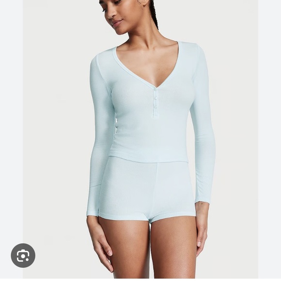 Victoria’s Secret Ribbed Modal Henley Short Set. NWT - Picture 3 of 4